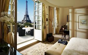 Shangri la Hotel Paris France